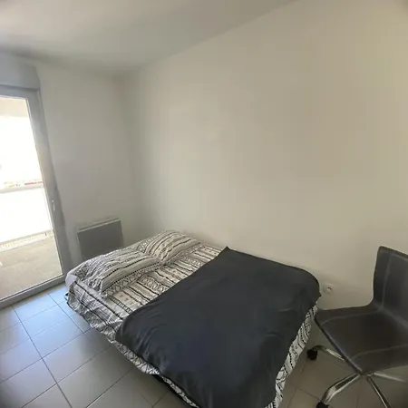Spacieux - Proche De Tout Apartment
